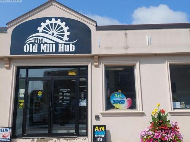 Commercial for rent in Dufferin, Ontario