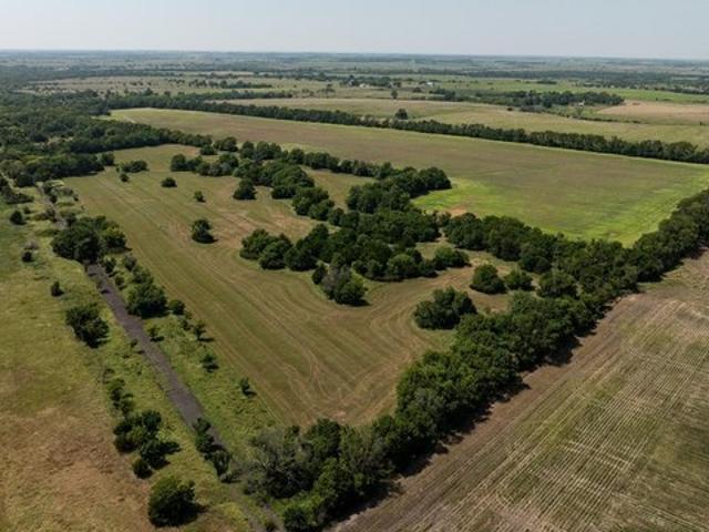 Farm for sale in Burden, Cowley County
