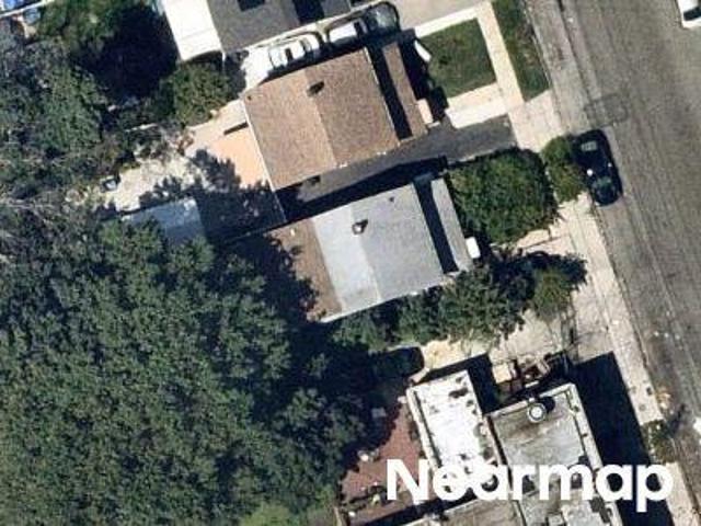 House for sale in Queens, Arverne