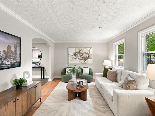 House for sale in Huntley Hills, Chamblee