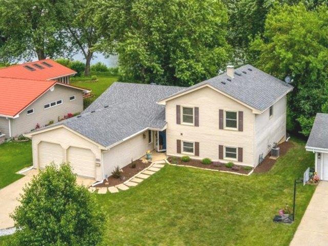 House for sale in Hoffman Estates, Illinois