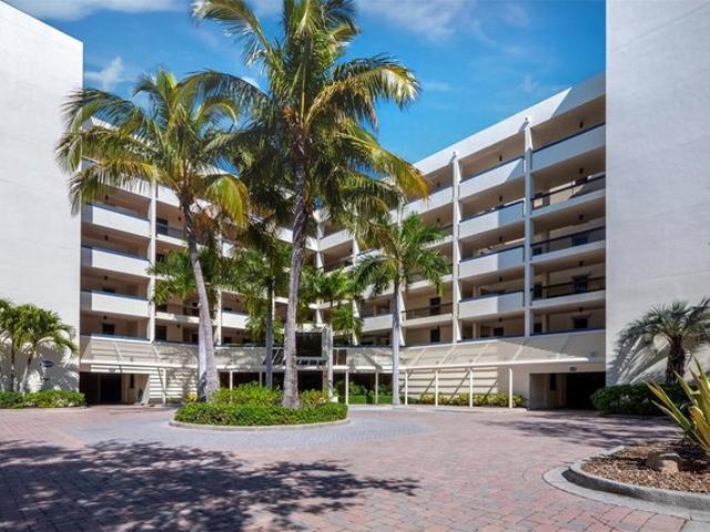 Condo for sale in Longboat Key, Florida