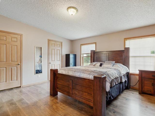 House for sale in Hale Township, McLeod County