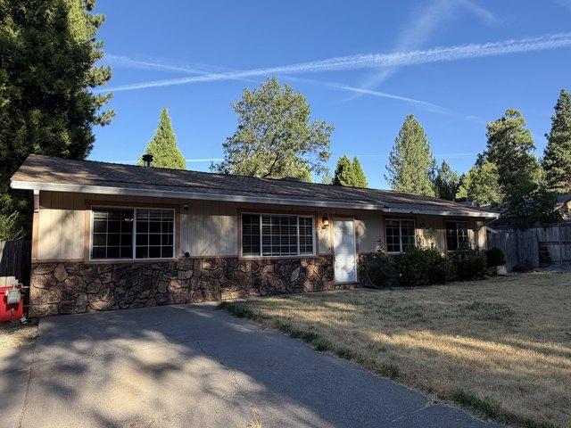 House for sale in Shasta, California