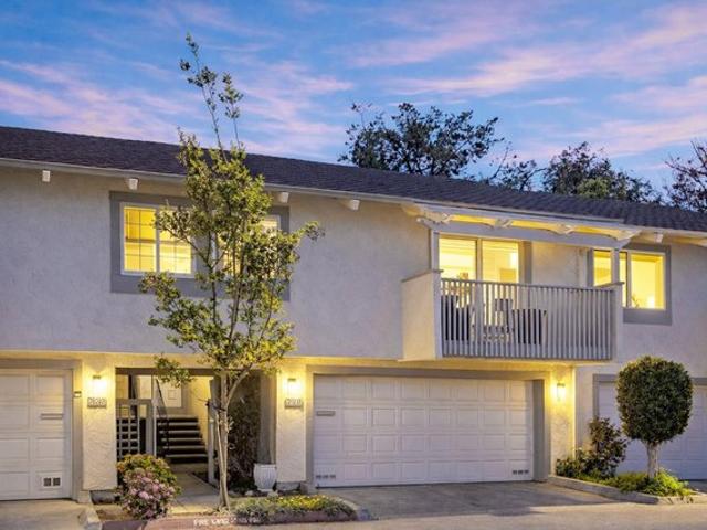 Townhouse for sale in Cupertino, California