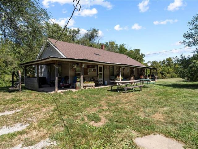 House for sale in Atchison, Atchison County