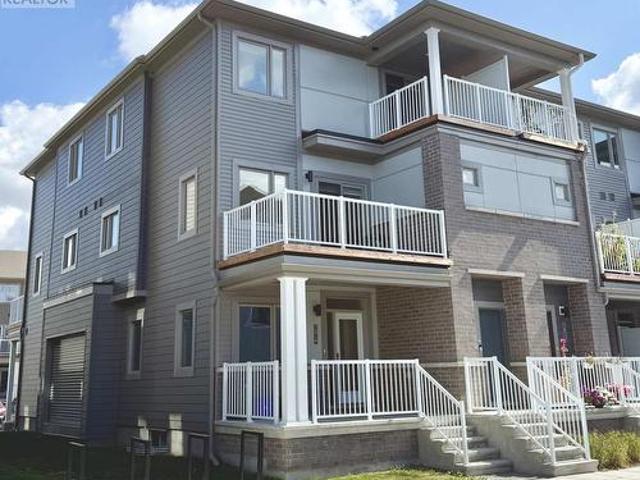 Townhouse for rent in Barrhaven West, Ottawa