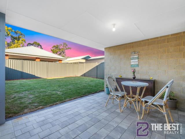 House for sale in Wattle Grove, Western Australia