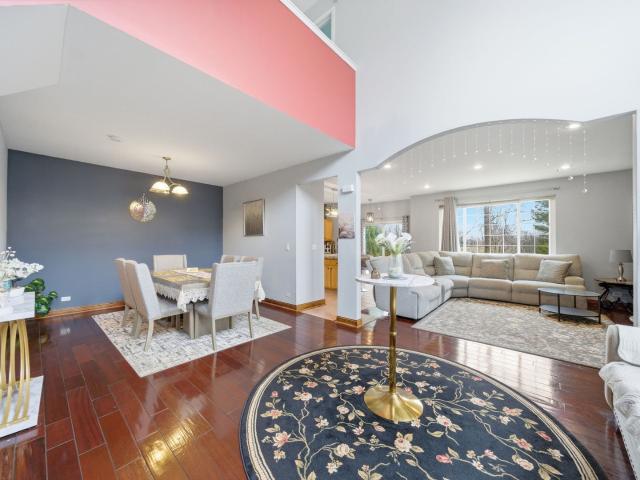 Townhouse for sale in Glendale Heights, Illinois