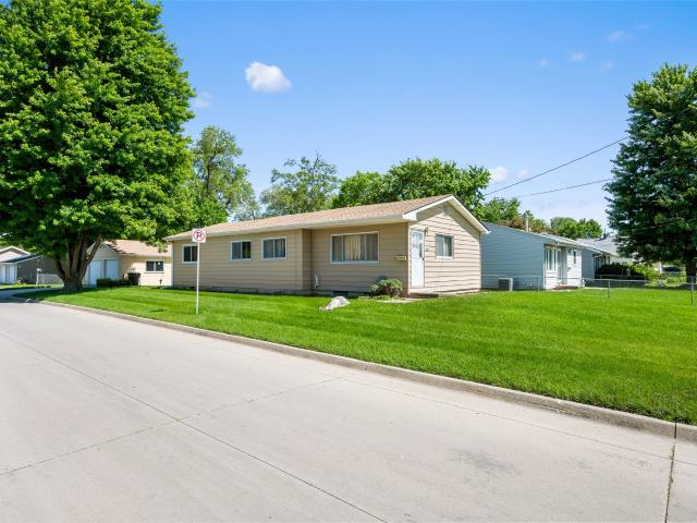 House for sale in Des Moines, Iowa