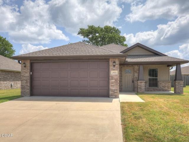 House for sale in Neosho, Missouri
