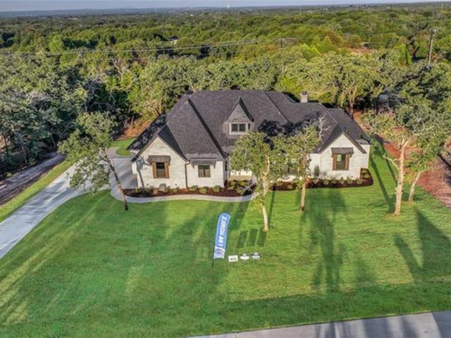 House for sale in Azle, Tarrant County