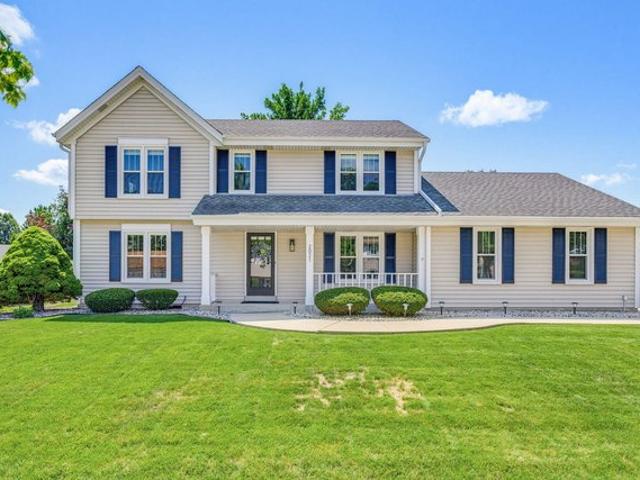 House for sale in Waukesha, Waukesha County