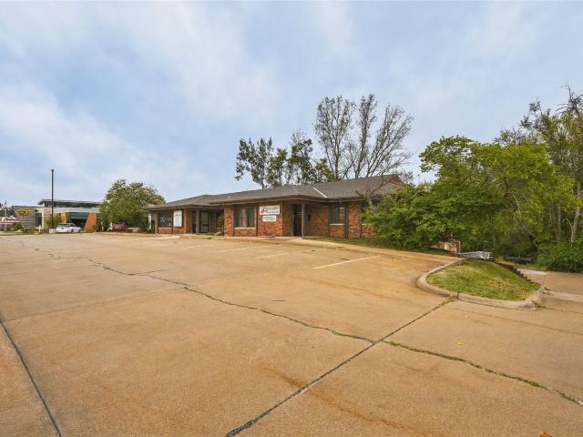 Commercial for sale in Keokuk, Lee County