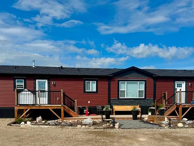 House for sale in Alberta