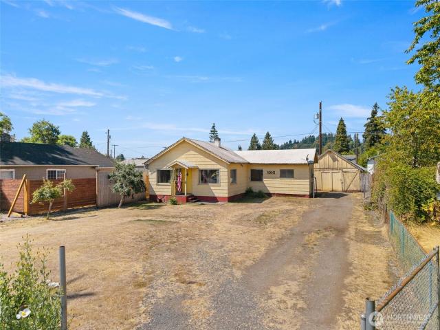 House for sale in Centralia, Lewis County
