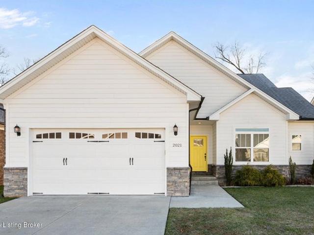 House for sale in Henryville, Indiana