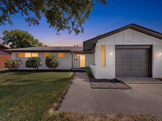 House for sale in Grand Prairie, Texas