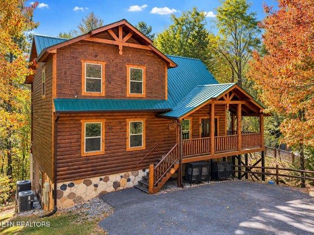 House for sale in Gatlinburg, East Tennessee
