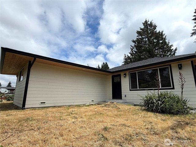 House for sale in Lynnwood, Washington