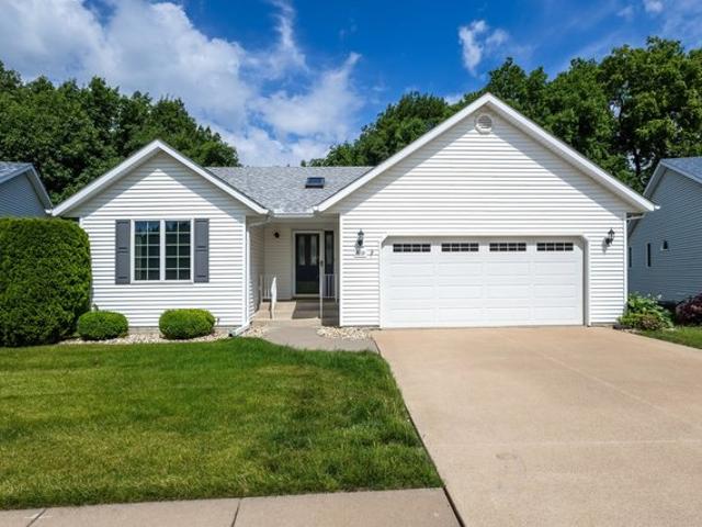 House for sale in Carbon Cliff, Illinois