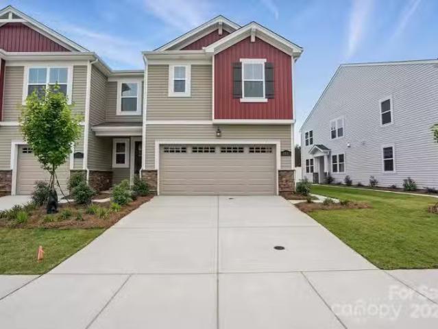 Condo for sale in Charlotte