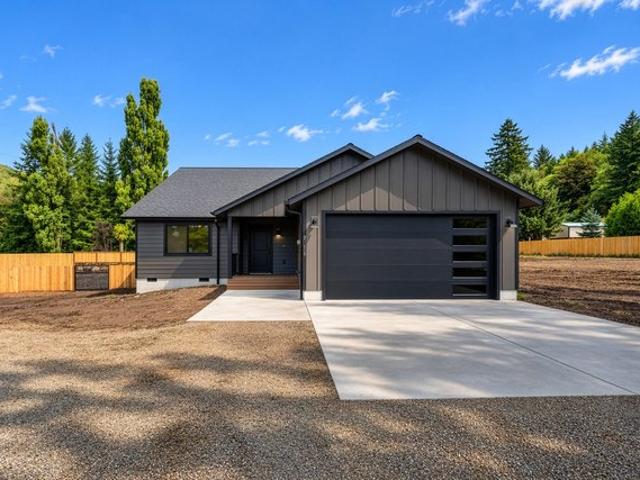 House for sale in Beaver, Tillamook County