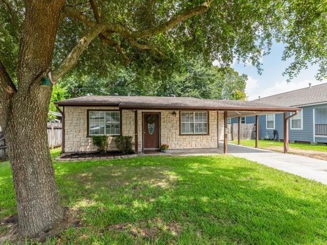House for sale in Jefferson, Texas