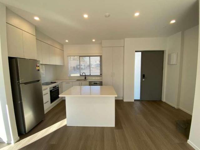 Townhouse for rent in Auckland, Oroua County