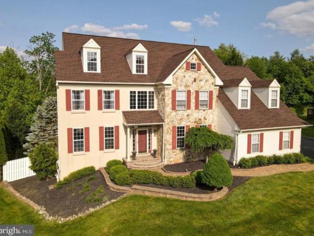 House for sale in Arcola, Pennsylvania