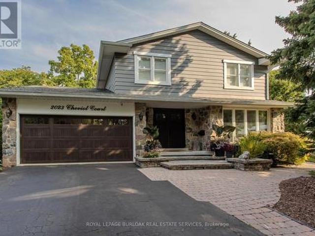 House for sale in Burlington, Ontario