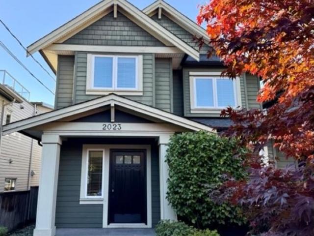 House for sale in Mahon, North Vancouver