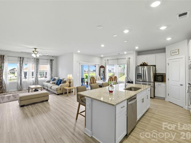 Property for rent in Mecklenburg, North Carolina