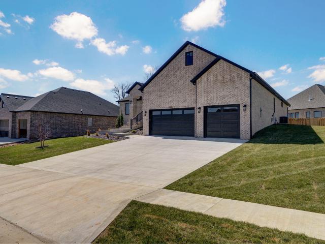 House for sale in Springfield, Missouri