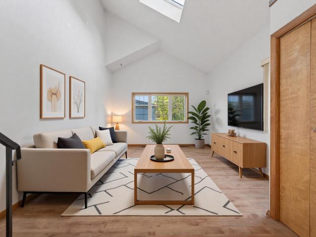 Townhouse for sale in Southeast, Ramsey