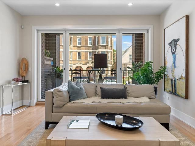 Condo for sale in Chicago Park, Illinois