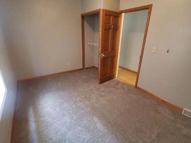House for sale in Avenues West, Milwaukee