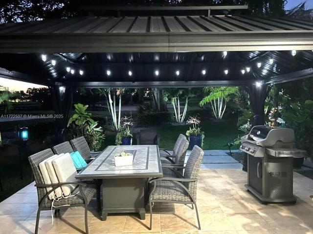 Townhouse for sale in Aventura