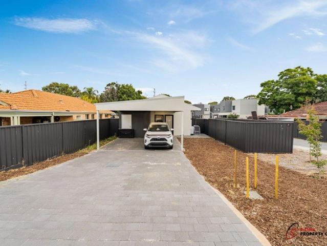 House for sale in Cloverdale, Western Australia