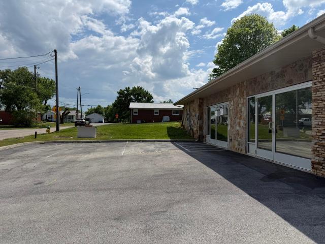 Commercial for sale in Tennessee