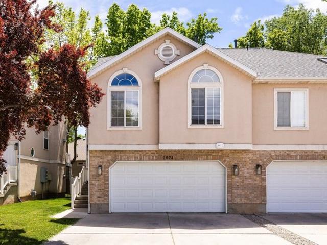 Townhouse for sale in Holladay, Utah