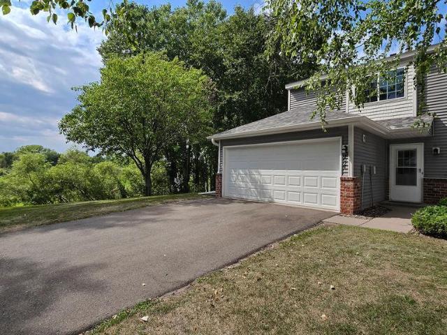 Townhouse for sale in Oakdale, Minnesota