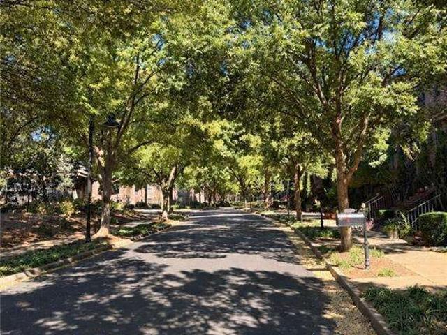 Townhouse for sale in Roswell, Fulton County