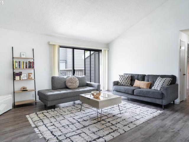 Condo for sale in Eugene