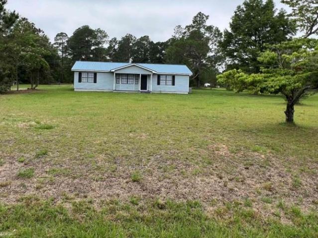 House for sale in Reidsville, Georgia