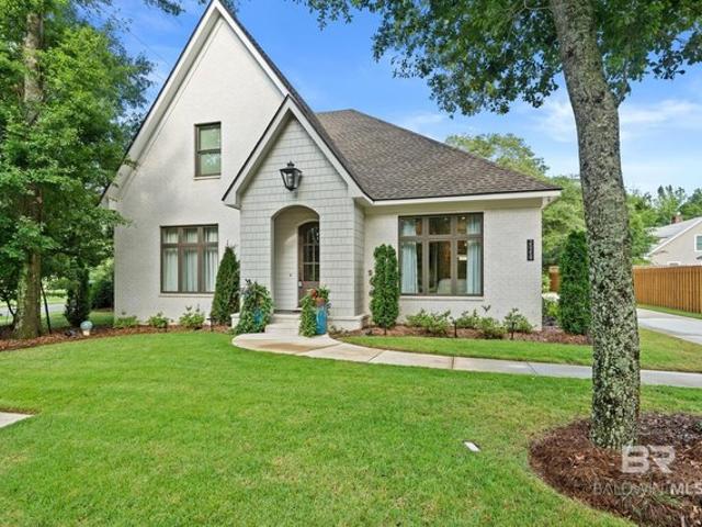 House for sale in Fairhope, Alabama