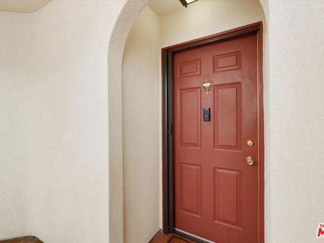 Condo for sale in Santa Monica, California