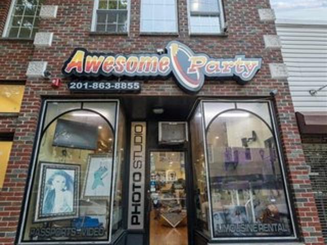 House for sale in Hudson, New Jersey