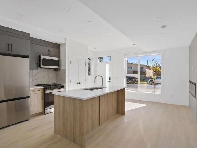 Townhouse for rent in Capitol Hill, Calgary