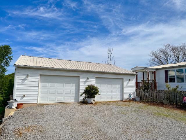 House for sale in Illinois